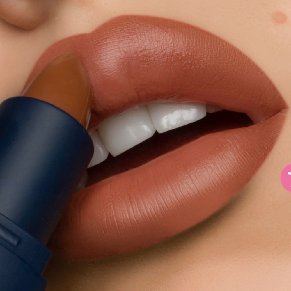 NEW KAB cream lipstick